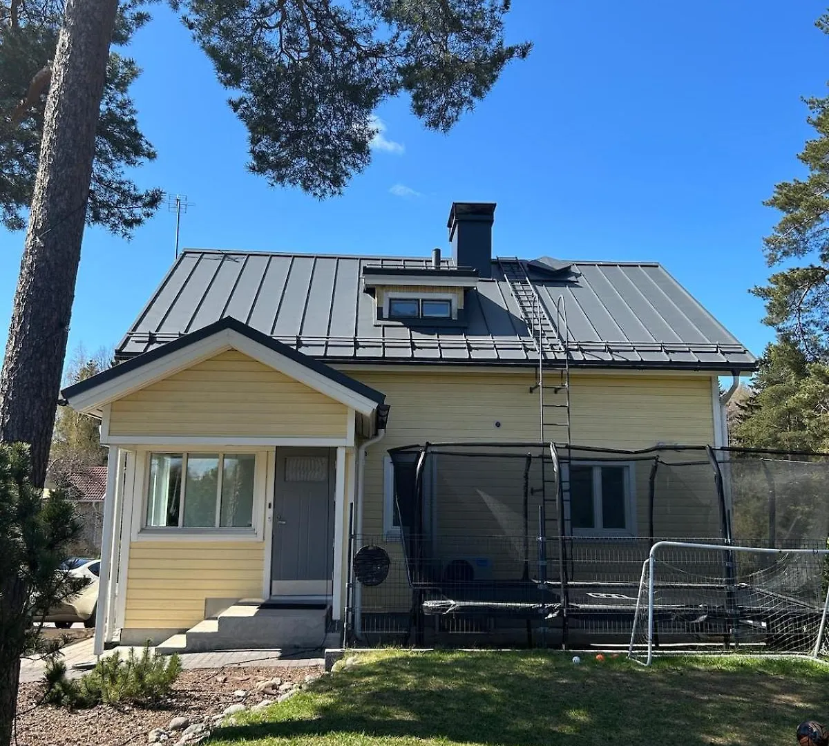 Large House - Sauna, Backyard & Tranquility ヘルシンキ 0*,